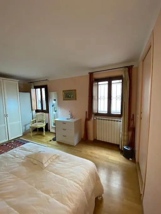 Apartmán Rubilu Loft Florencie 0*,